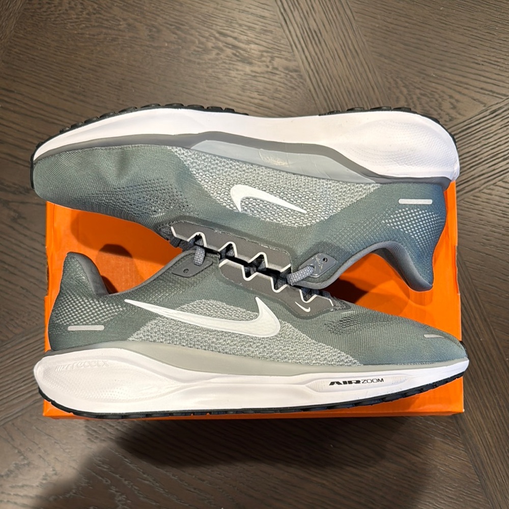 Nike Air Zoom Pegasus 41 - Picture 2 of 4